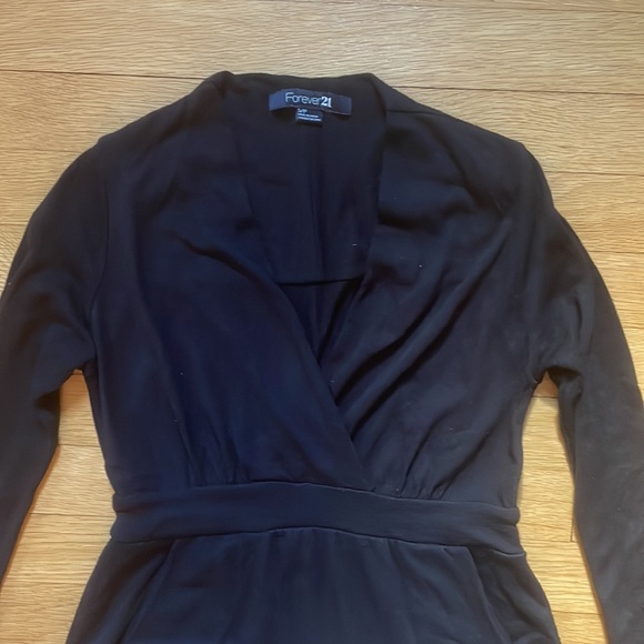 V Neck Knit Dress - Picture 2 of 6